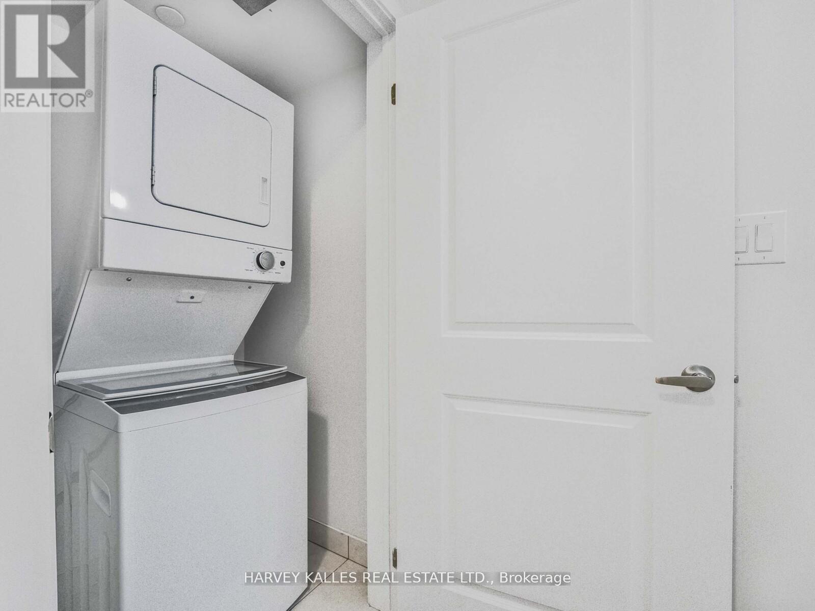 404 - 1460 WHITES ROAD