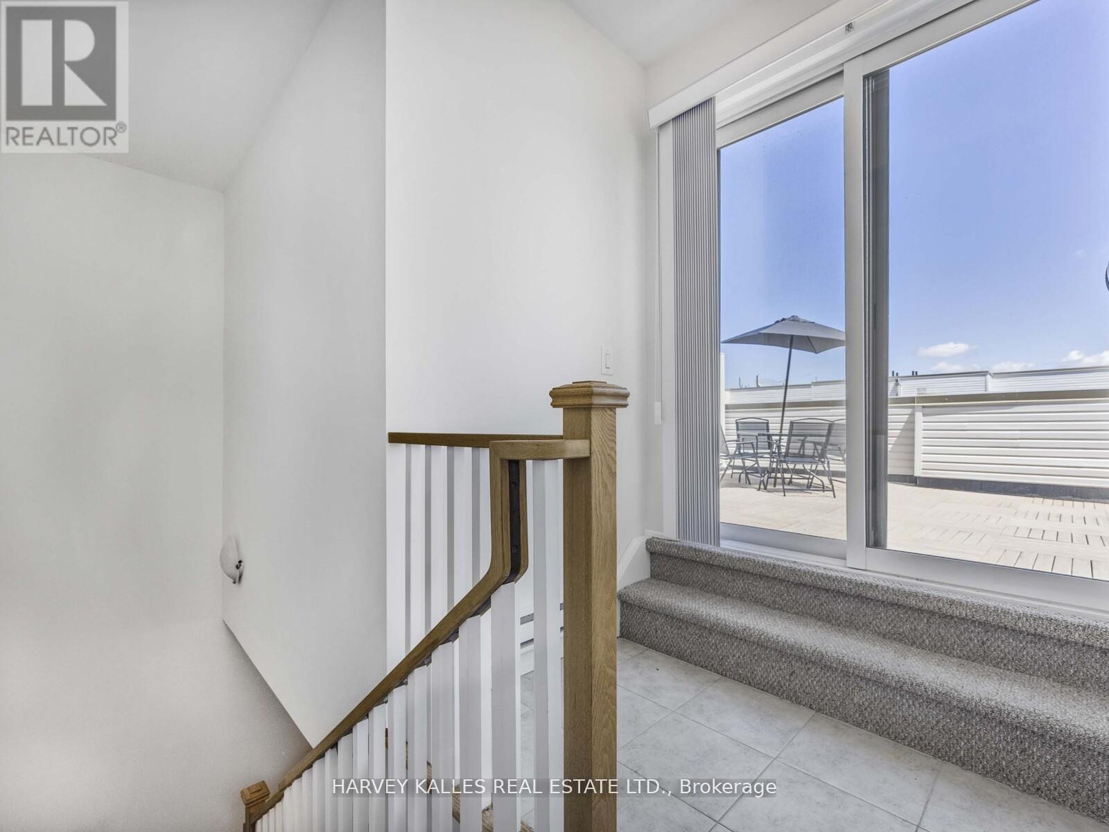 404 - 1460 WHITES ROAD