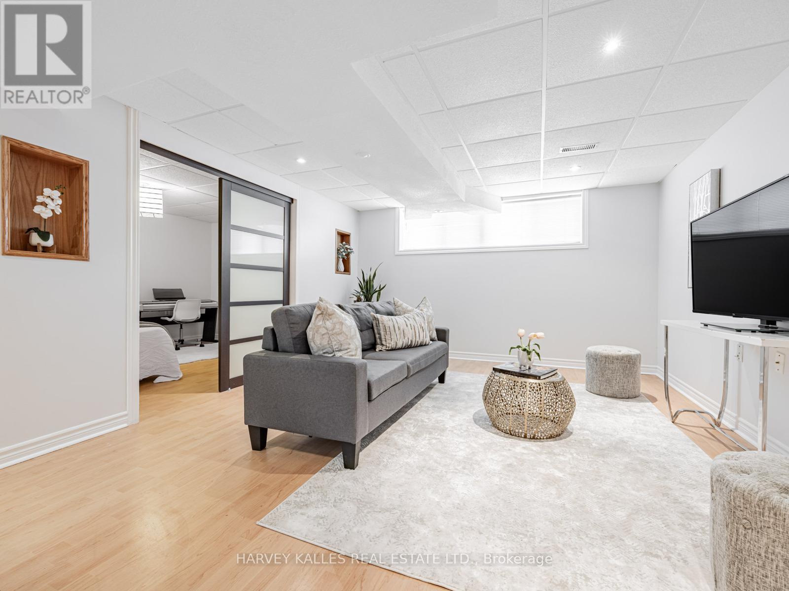 9 BOBCAT TERRACE