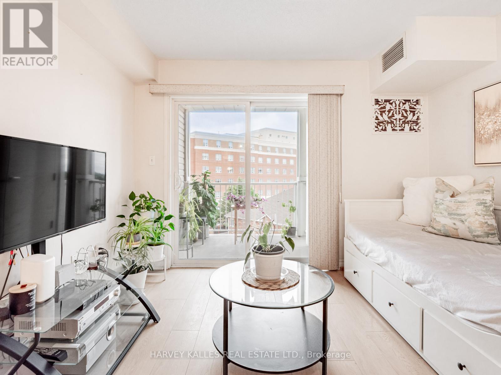 430 - 5225 FINCH AVENUE E