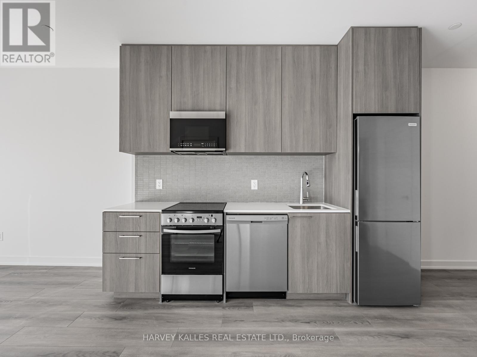 104A - 7439 KINGSTON ROAD