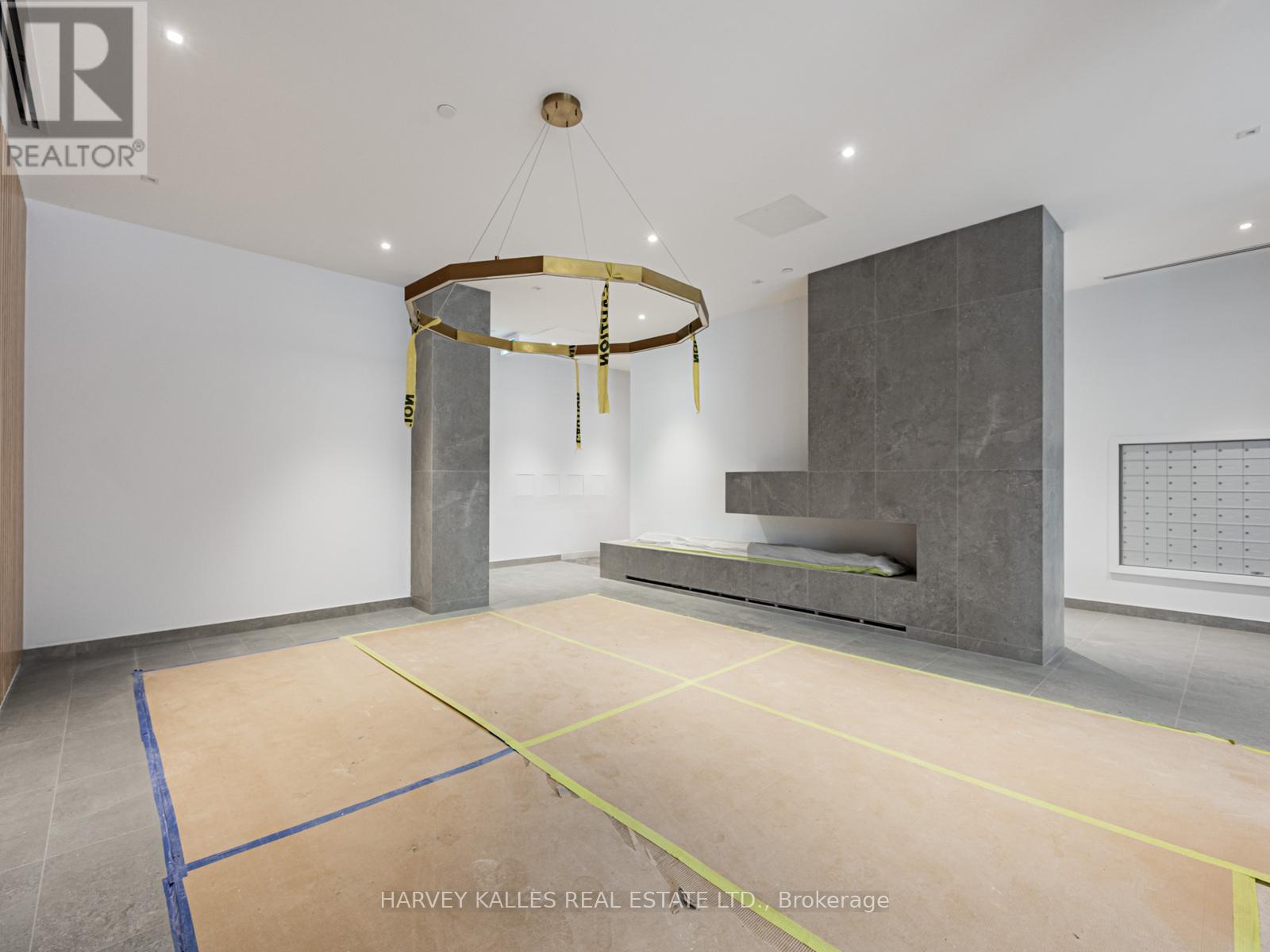 104A - 7439 KINGSTON ROAD