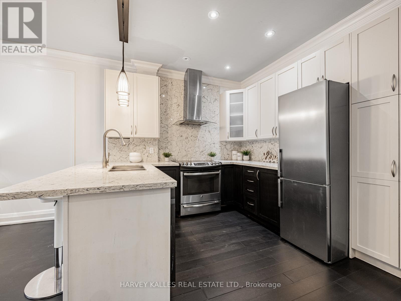 126 - 2351 KENNEDY ROAD