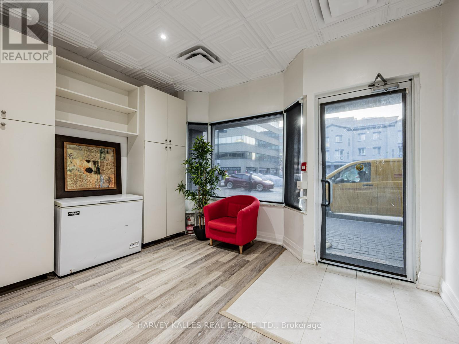 126 - 2351 KENNEDY ROAD