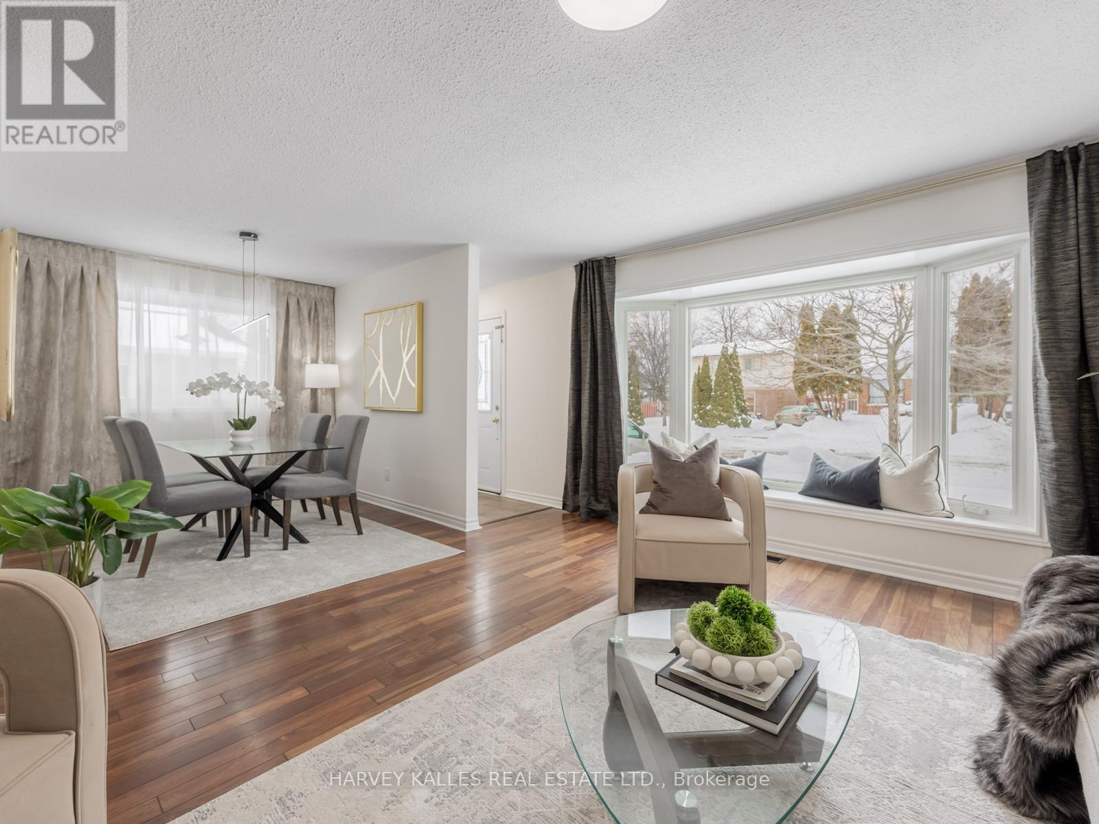 47 SNOWBALL CRESCENT