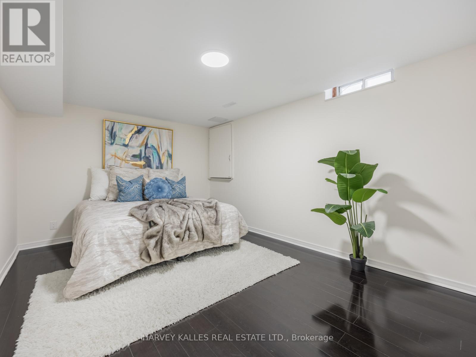 47 SNOWBALL CRESCENT