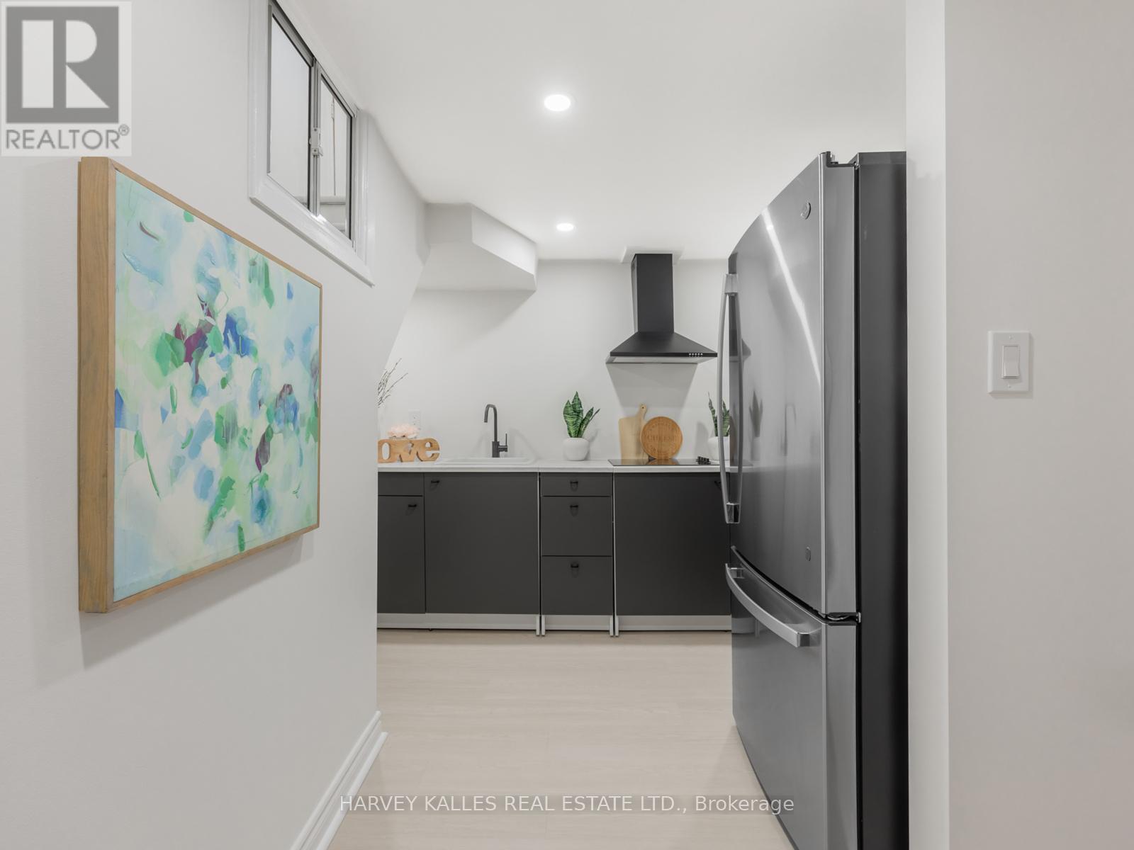 47 SNOWBALL CRESCENT