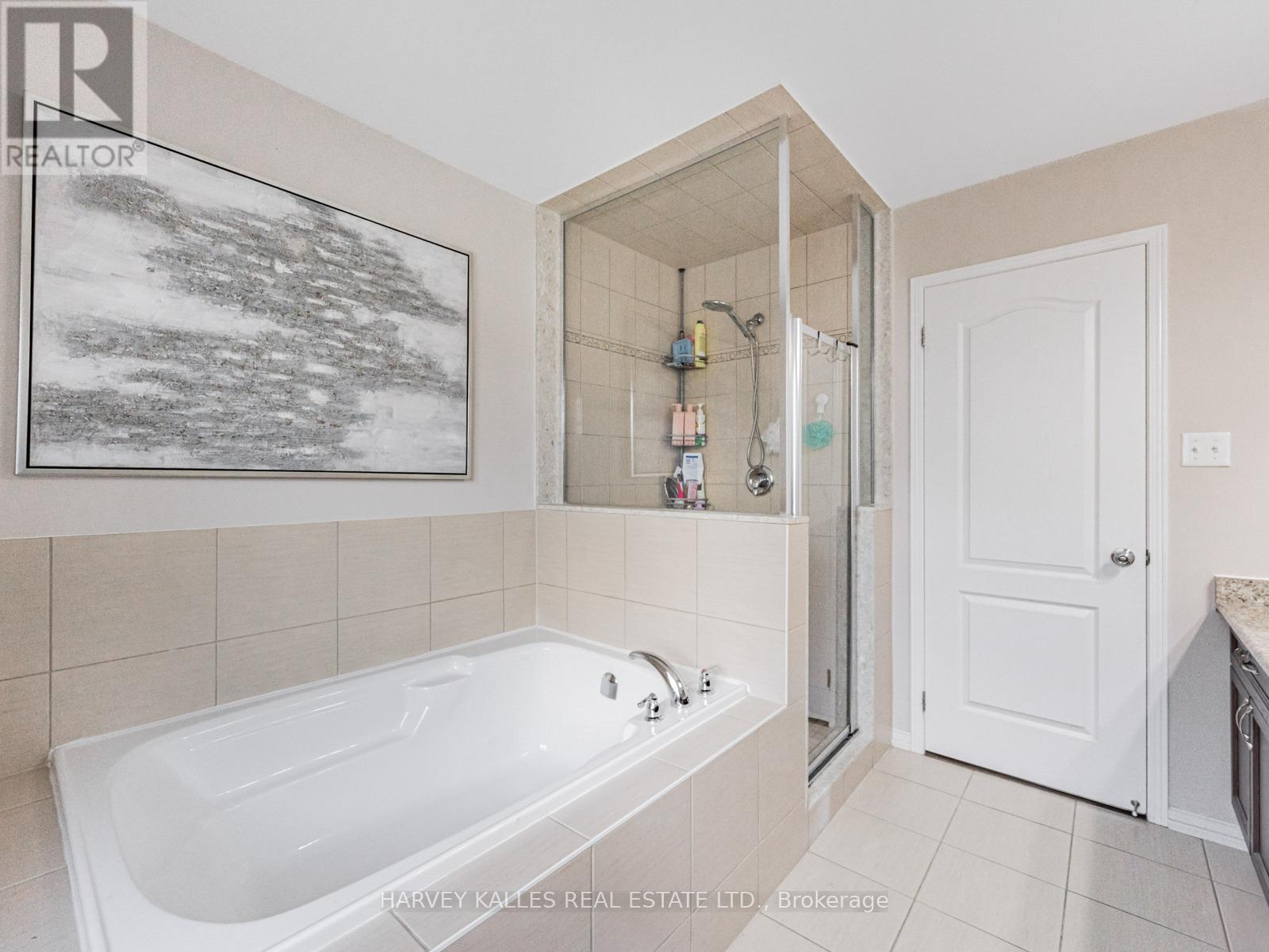 38 GLENSTAL PATH