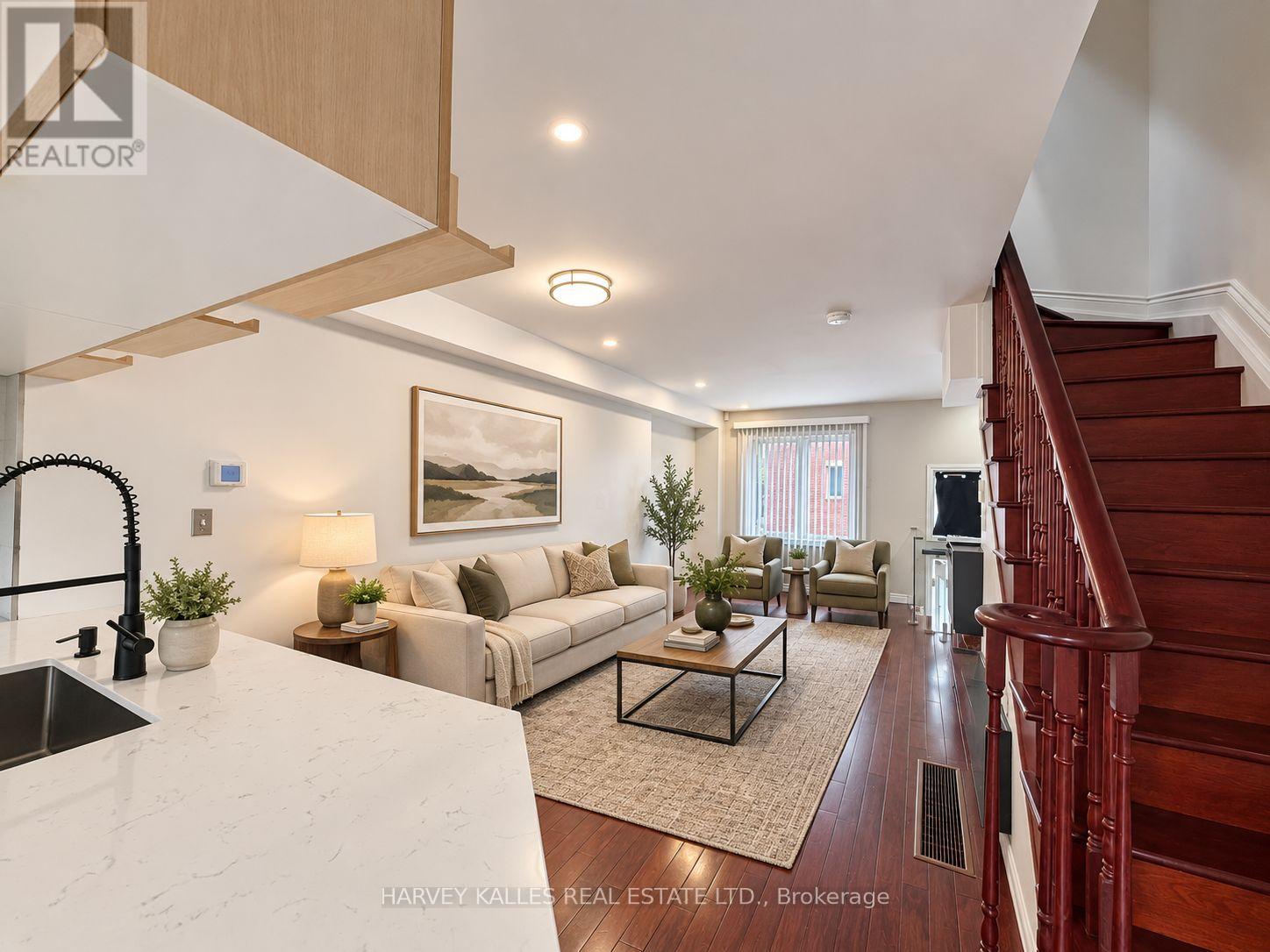 54 - 1635 PICKERING PARKWAY