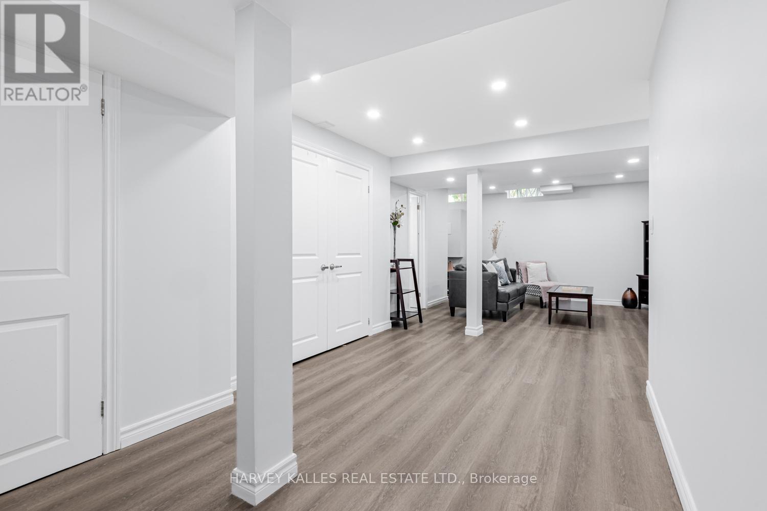 65 WHITE'S HILL AVENUE