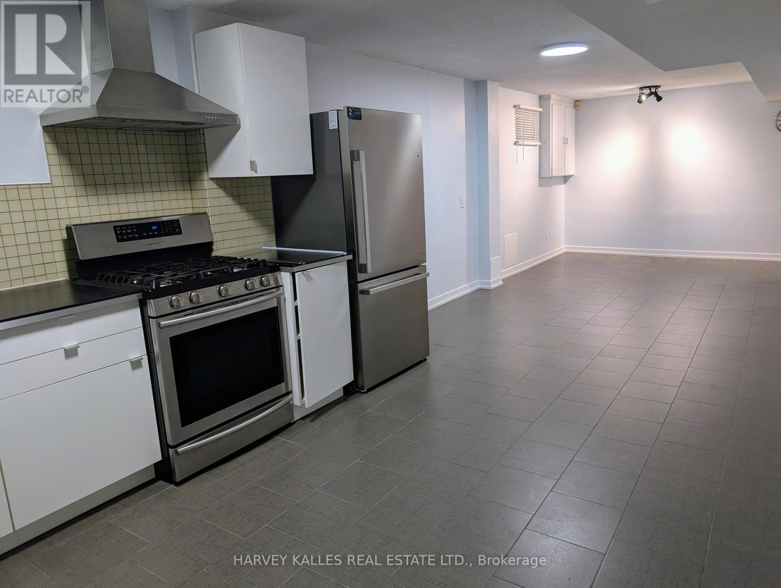 BSMT - 49 BEATRICE WAY