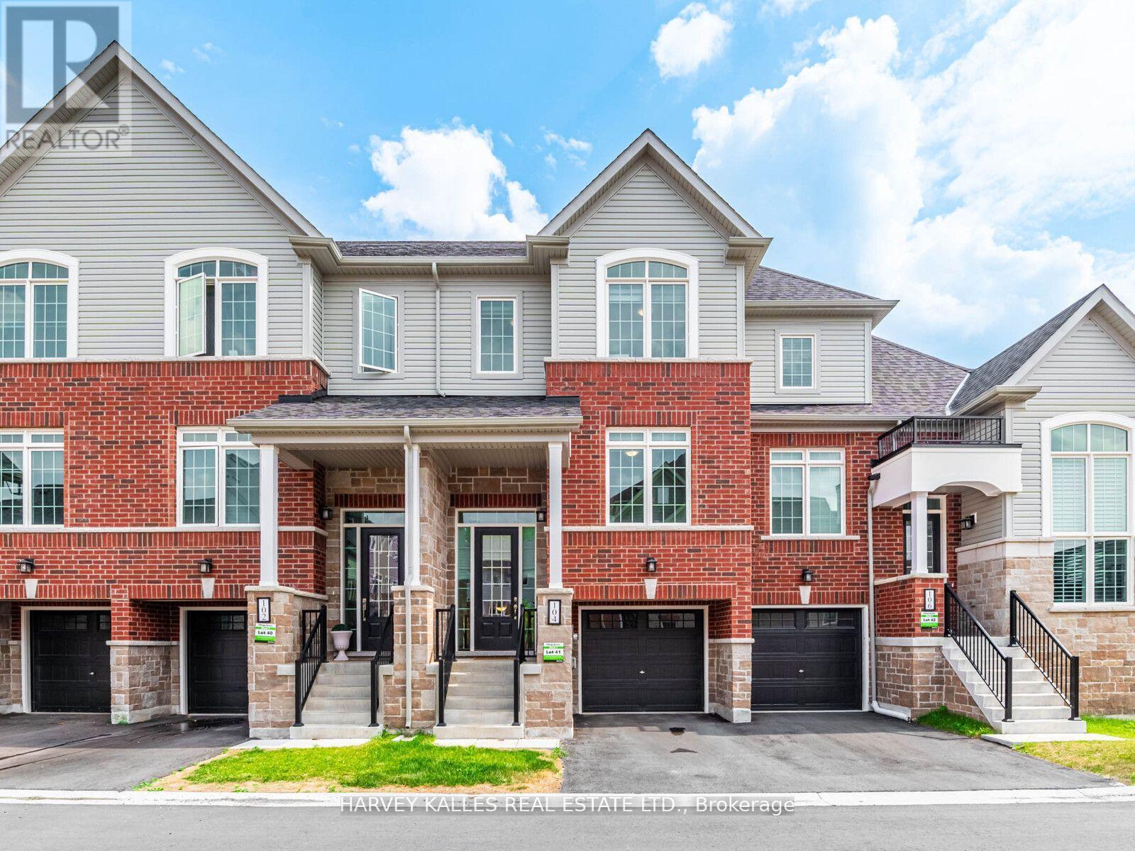 104 LYALL STOKES CIRCLE