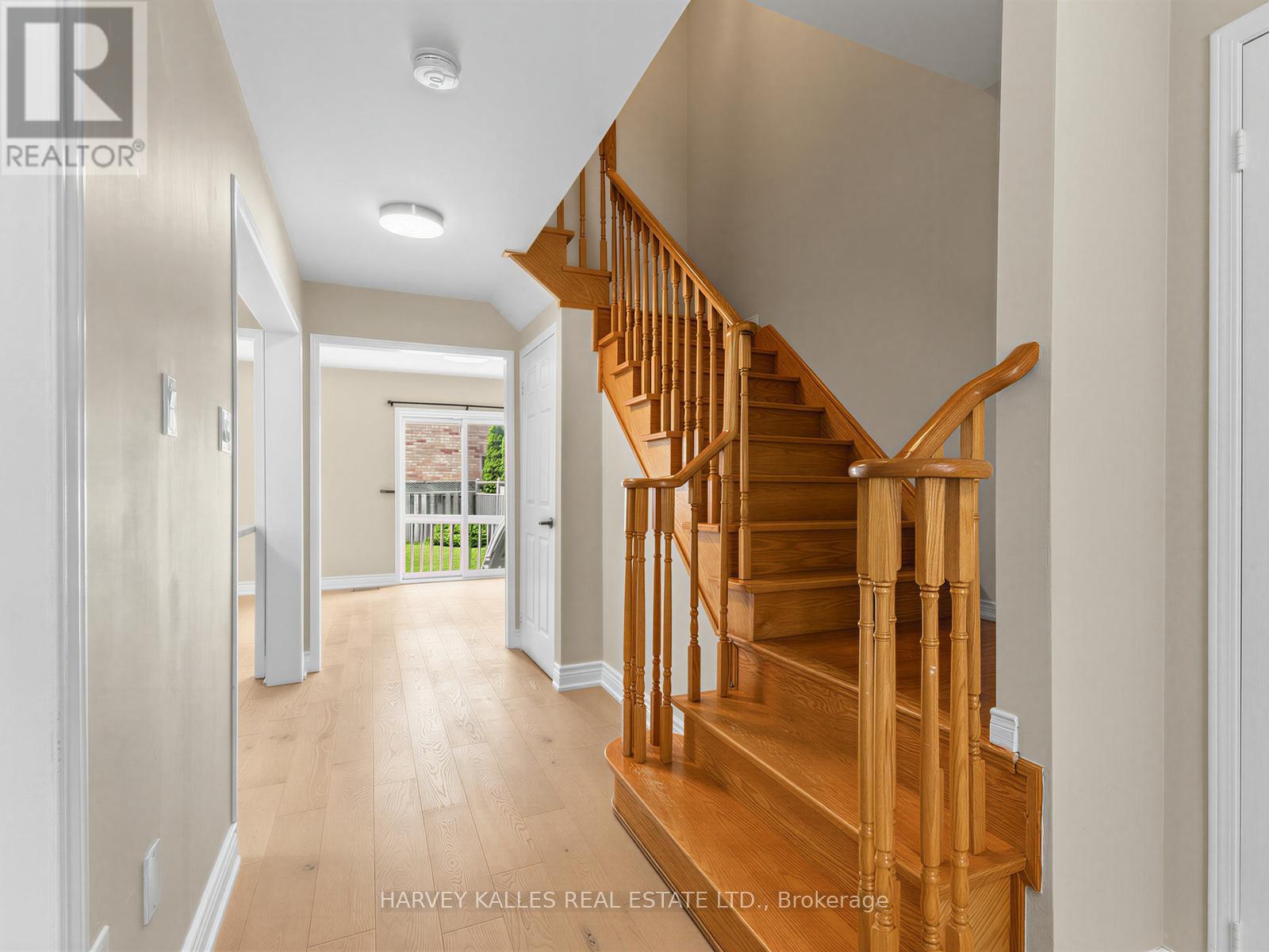 40 BLACKTHORN DRIVE