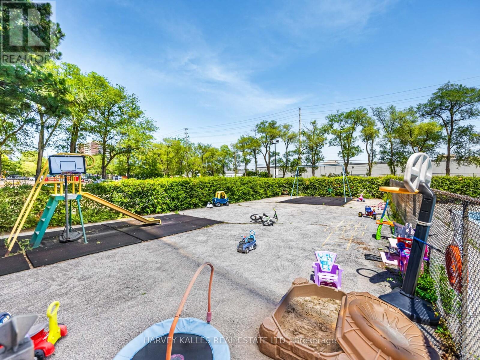 505 - 3065 QUEEN FREDERICA DRIVE