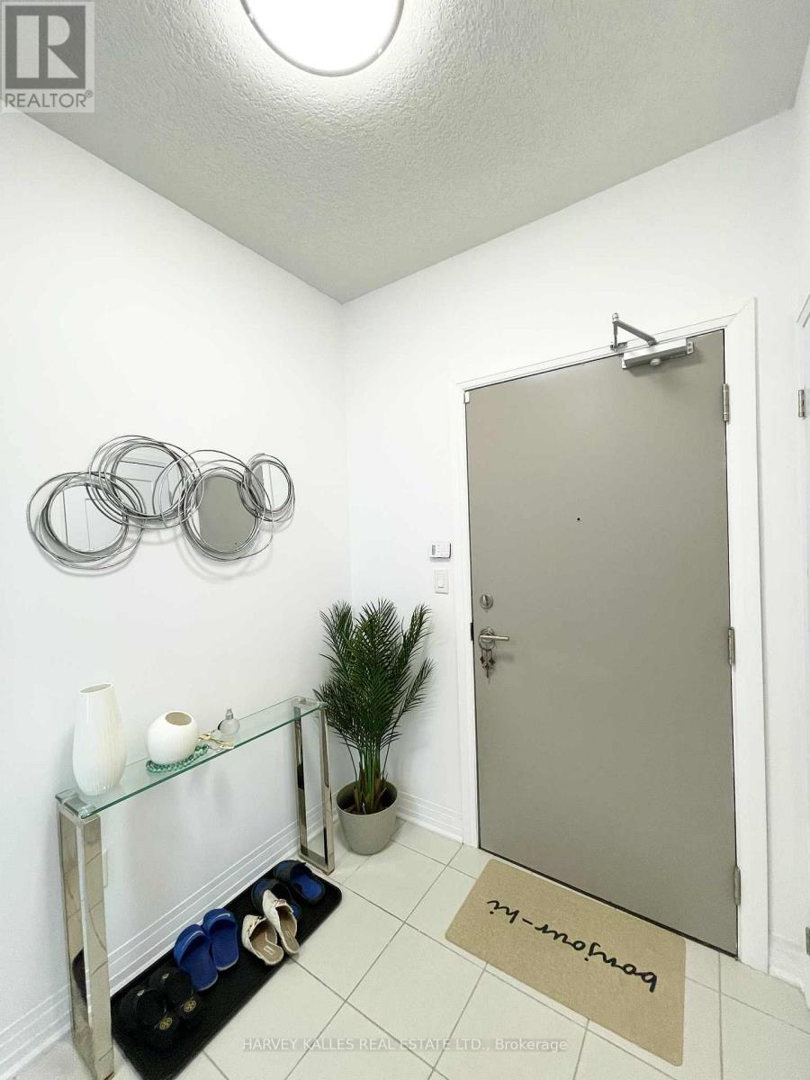 109 - 10 CONCORD PLACE