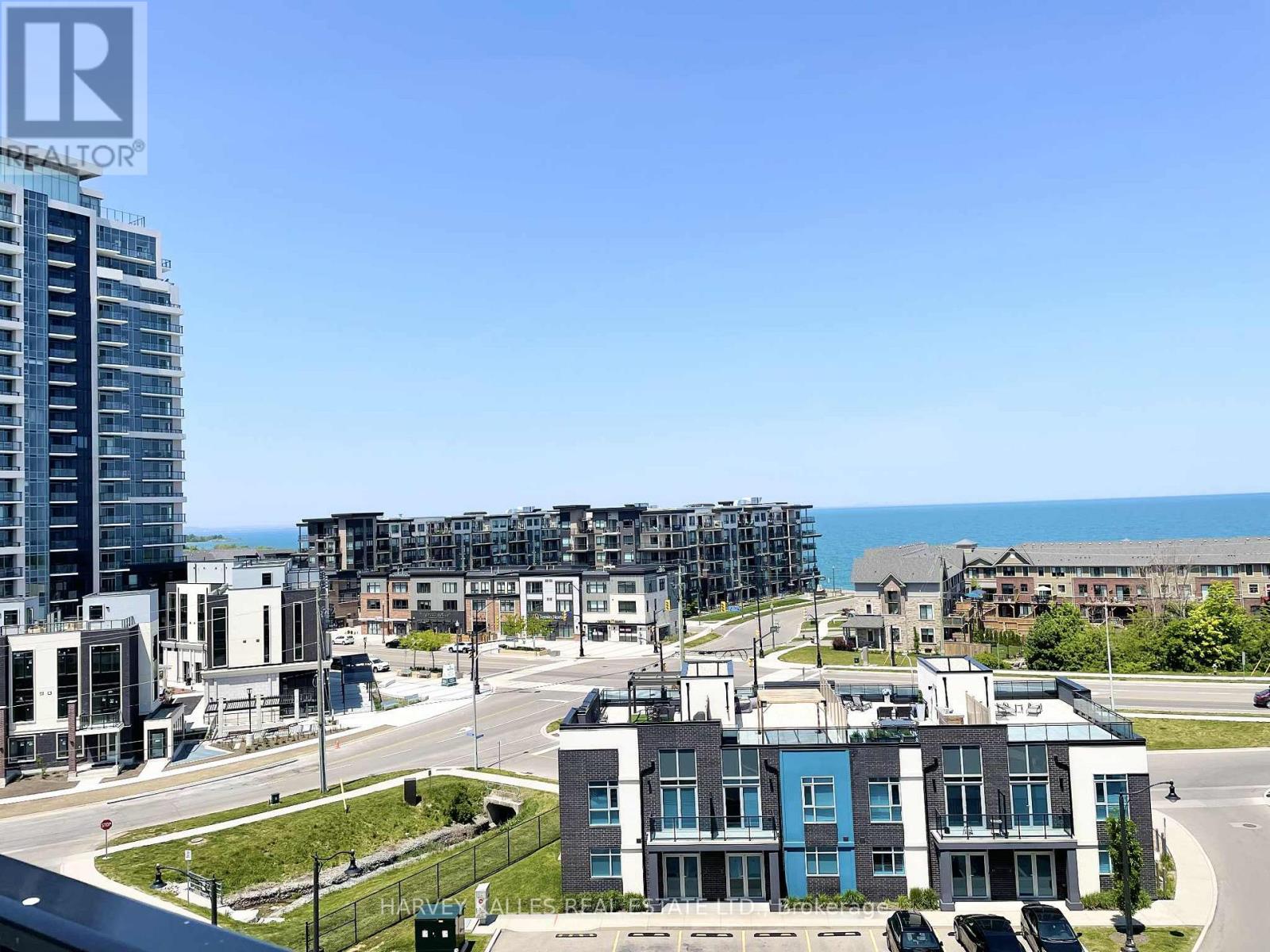 109 - 10 CONCORD PLACE