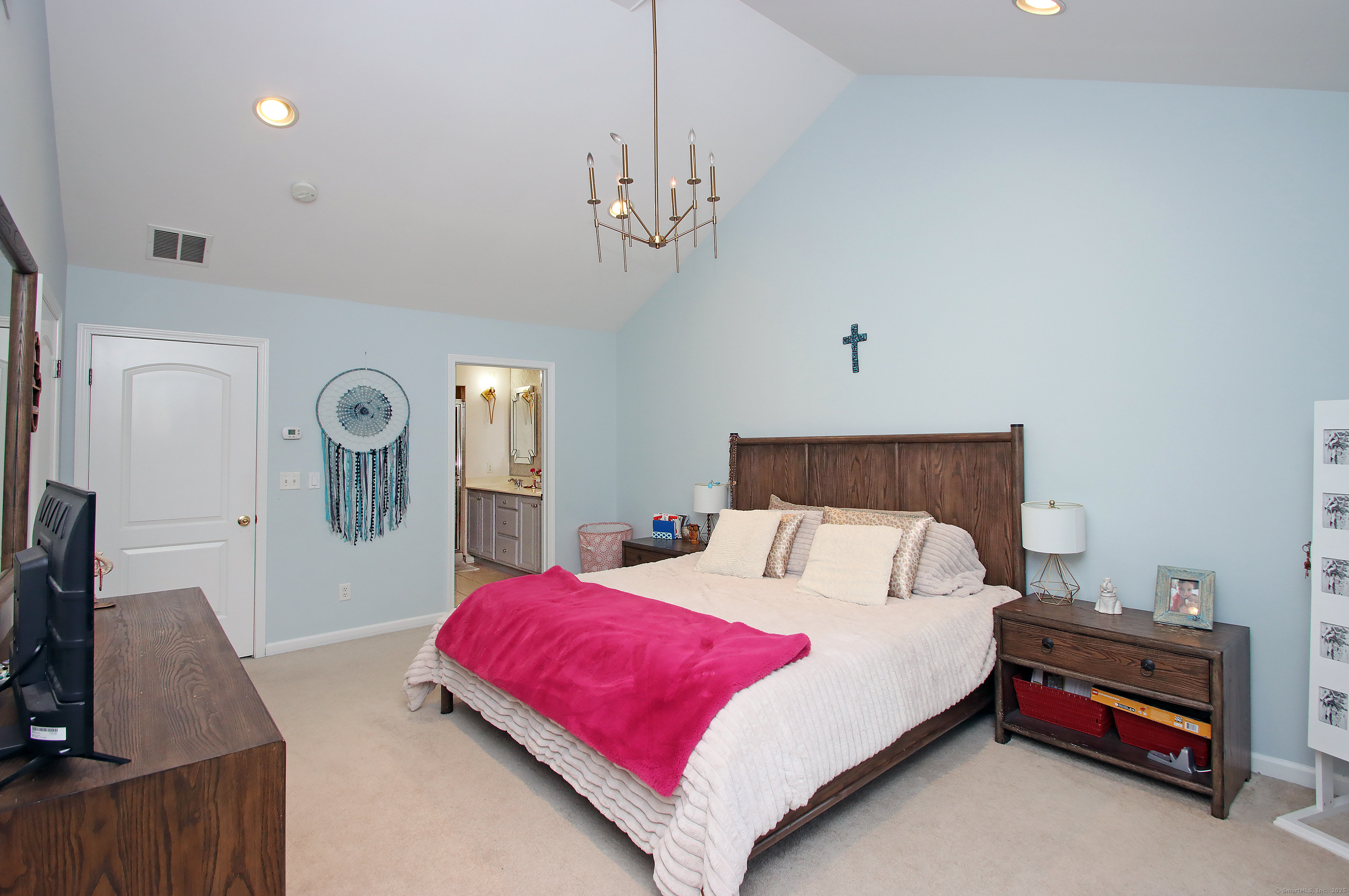 83 Lawrence Avenue 83