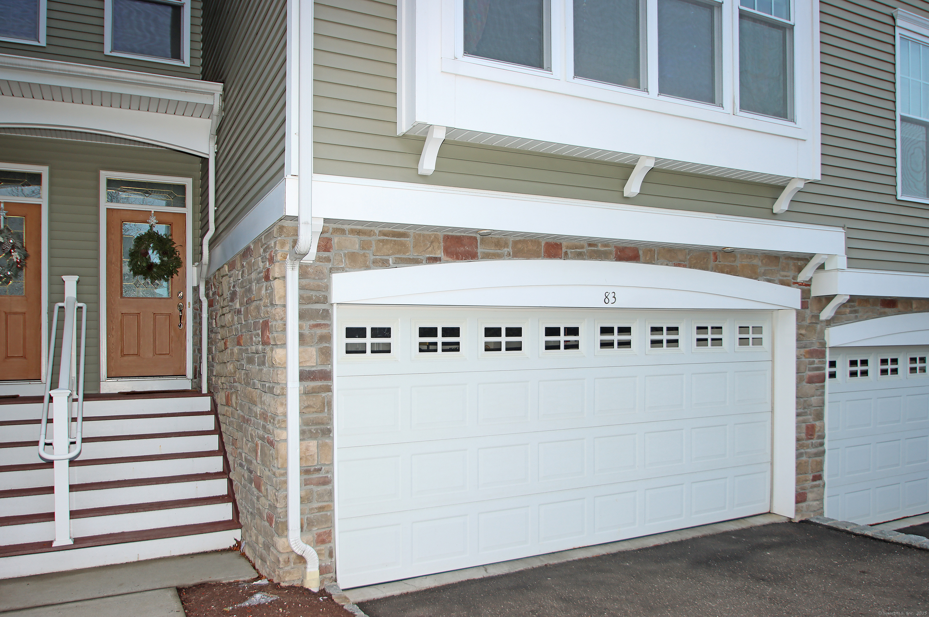 83 Lawrence Avenue 83