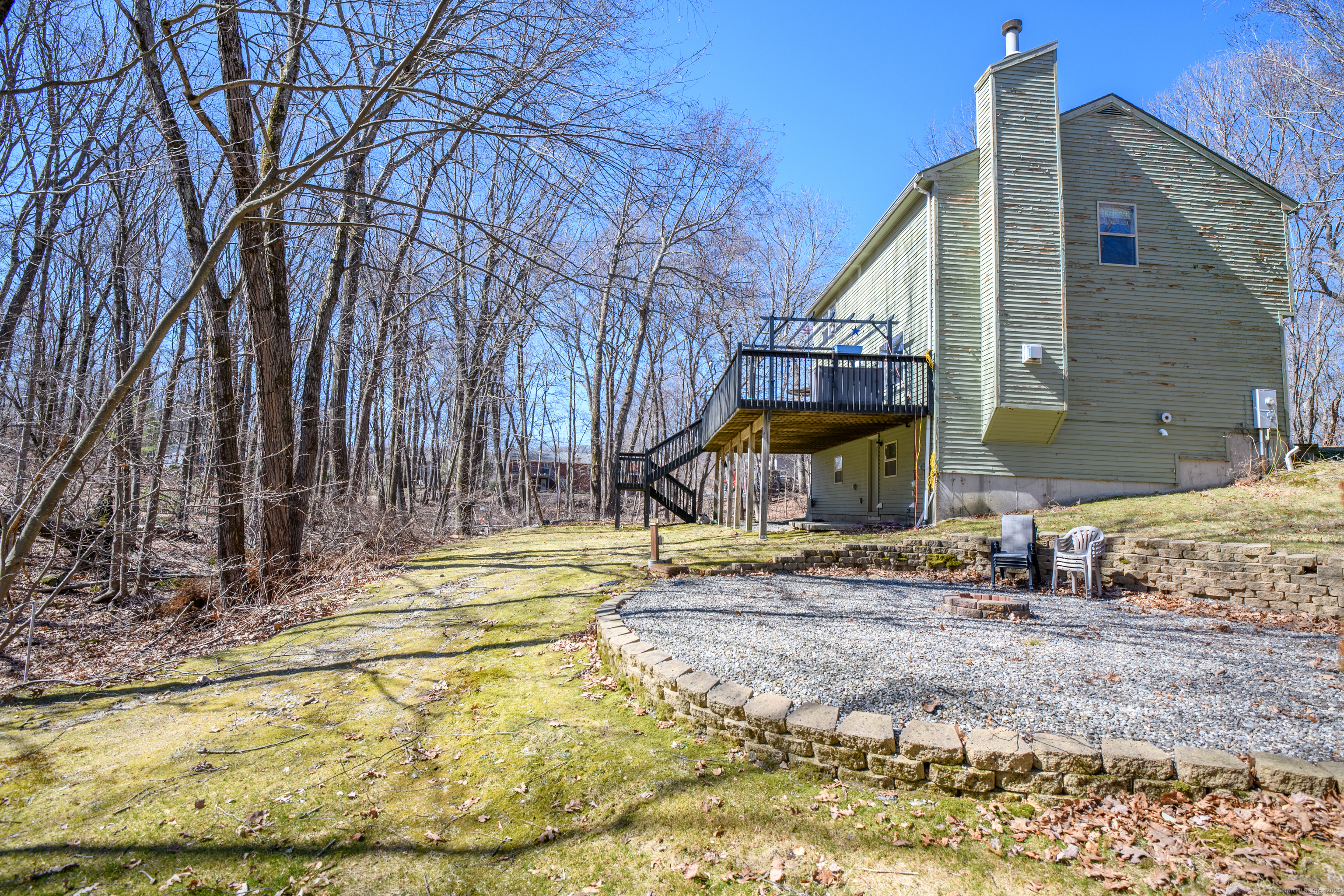 12 Beacon Hill Boulevard
