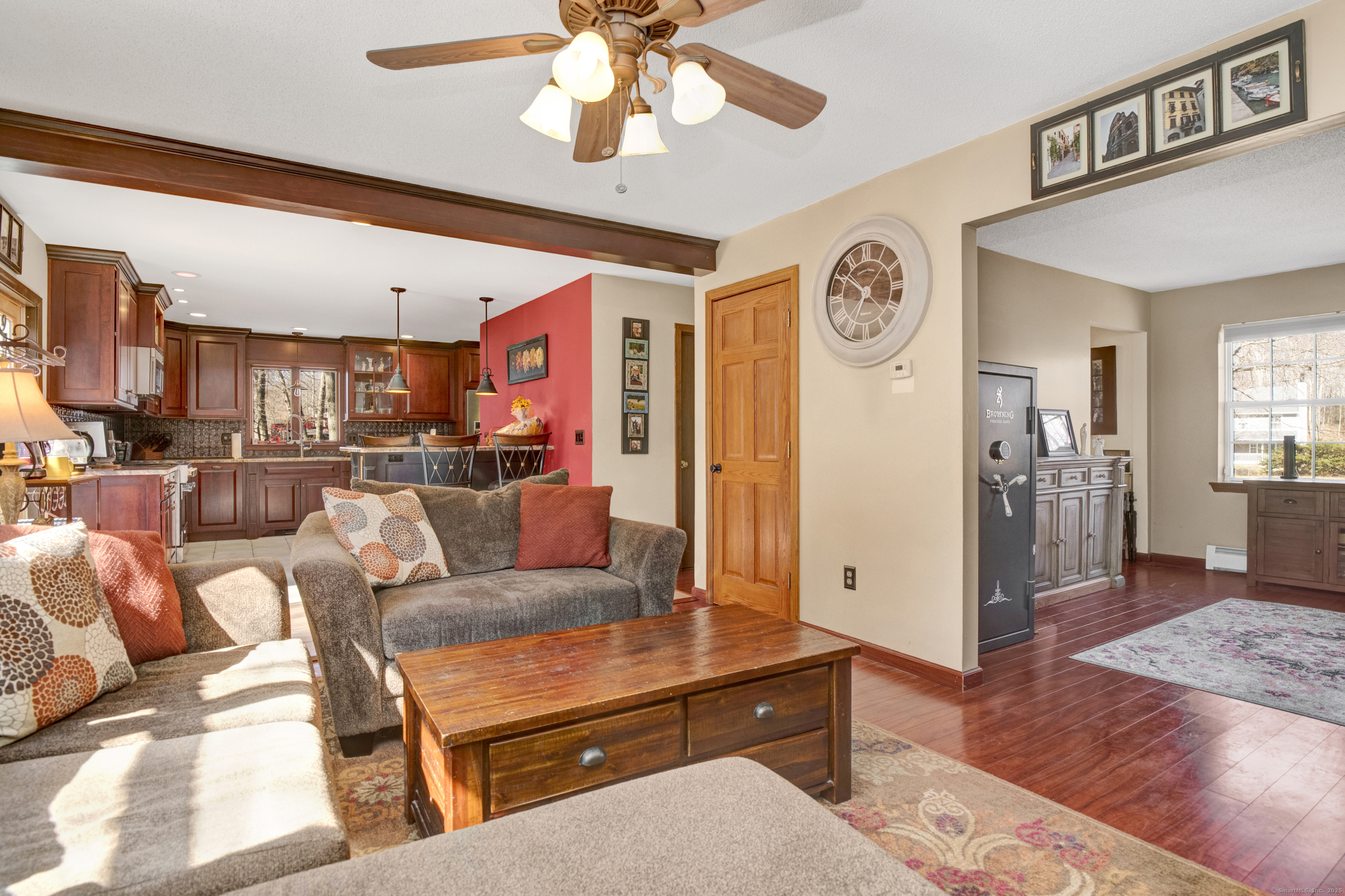 12 Beacon Hill Boulevard