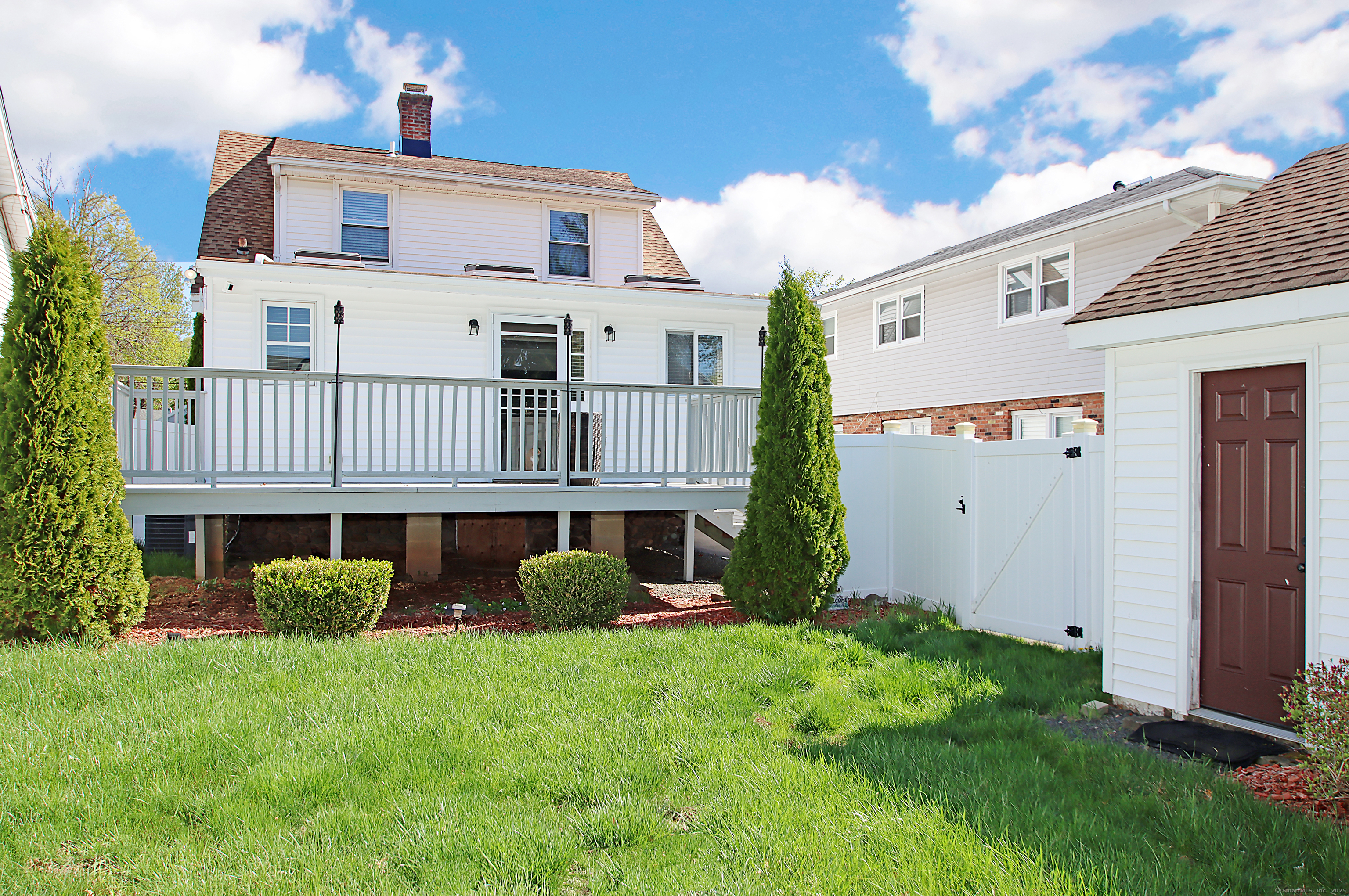 60 Homestead Avenue