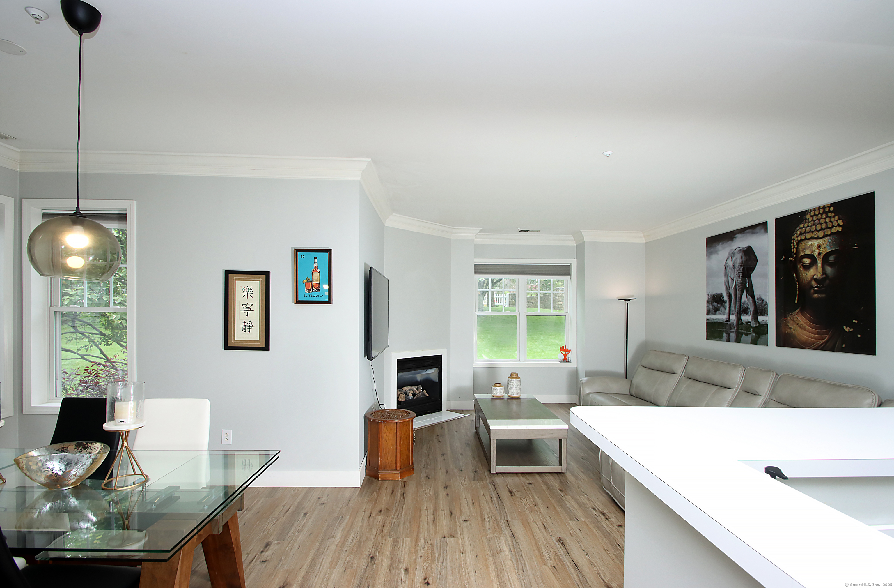 105 Richards Avenue 1312