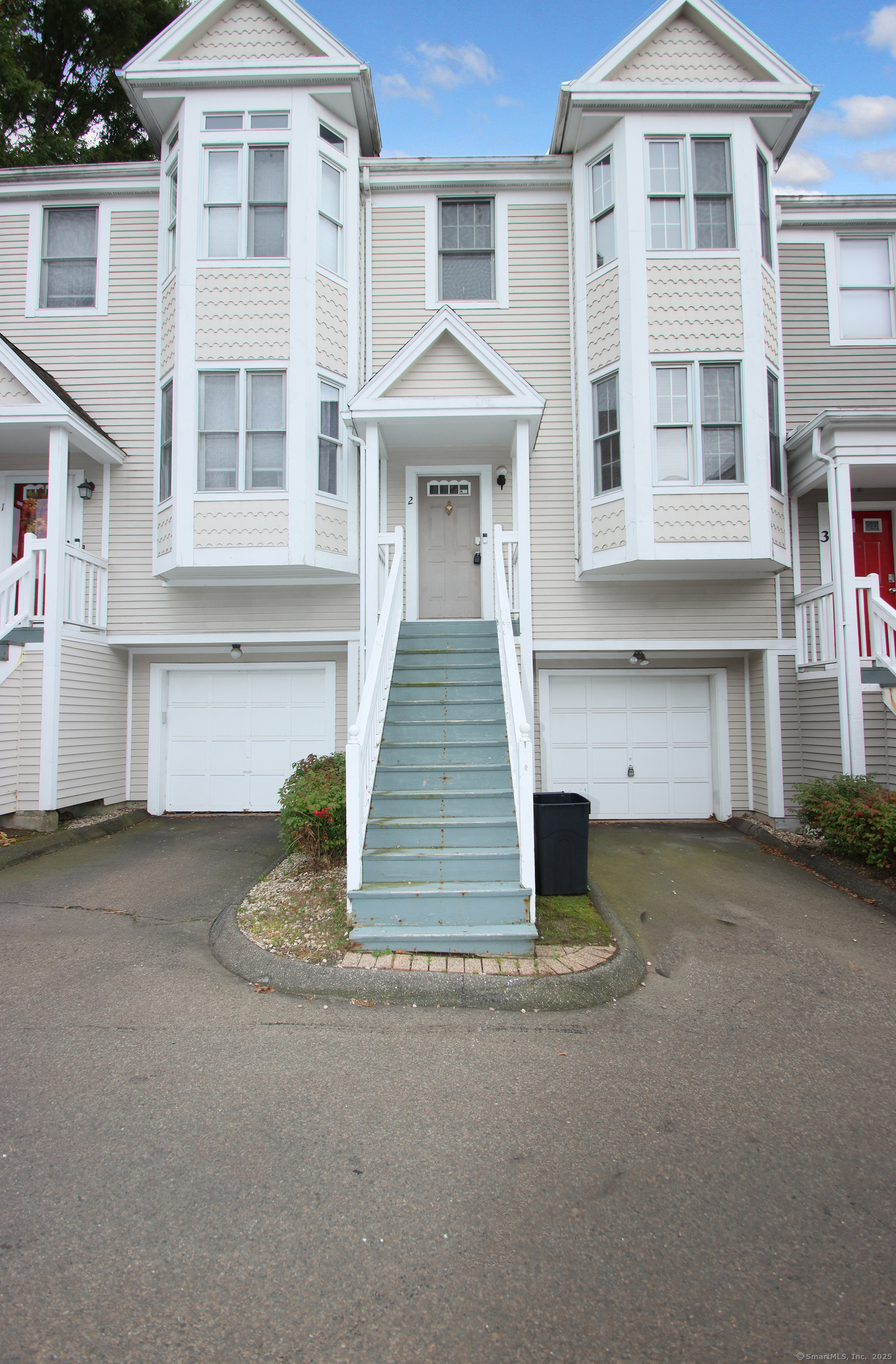 916 Quinnipiac Avenue APT 2