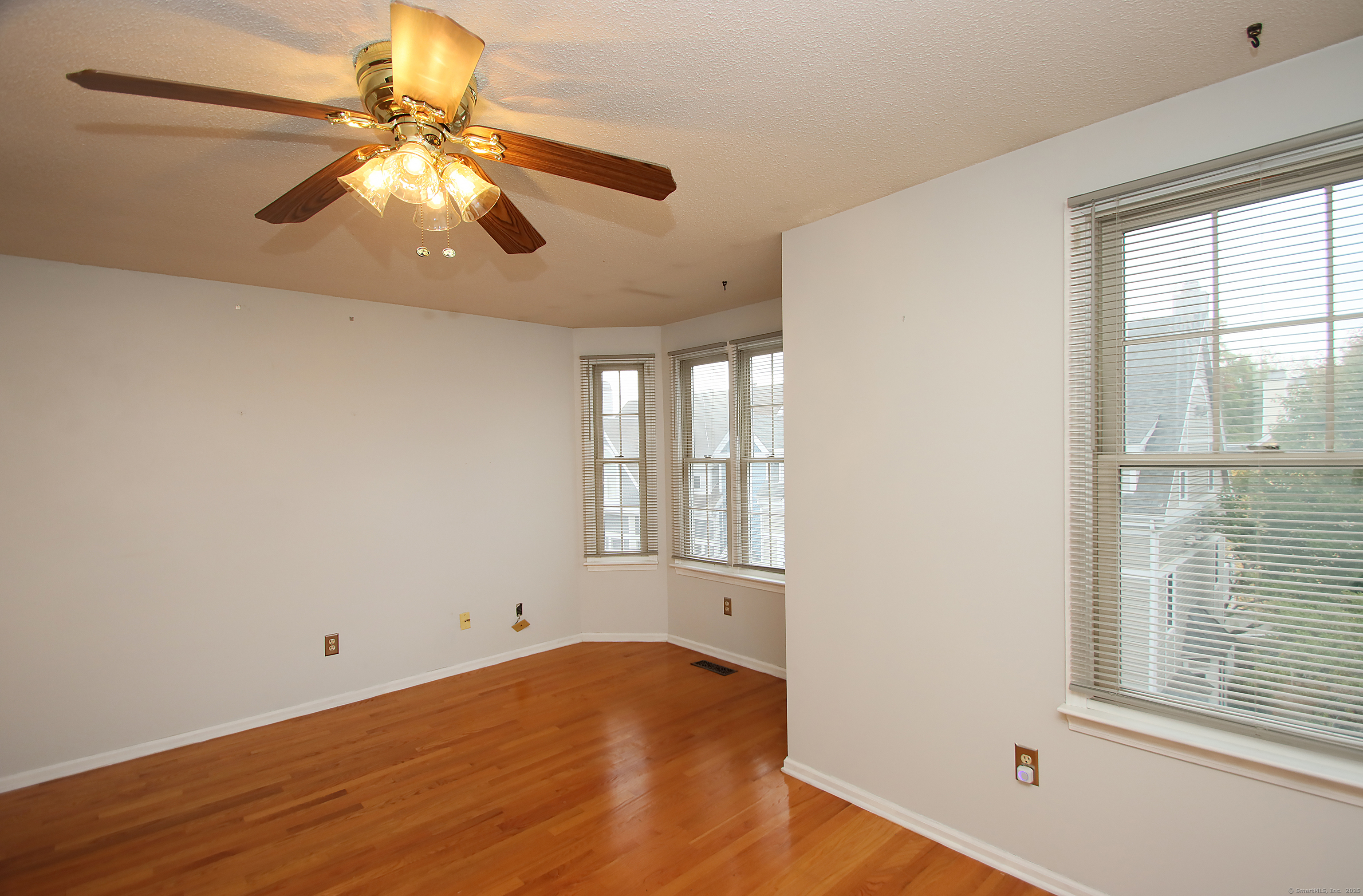 916 Quinnipiac Avenue APT 2