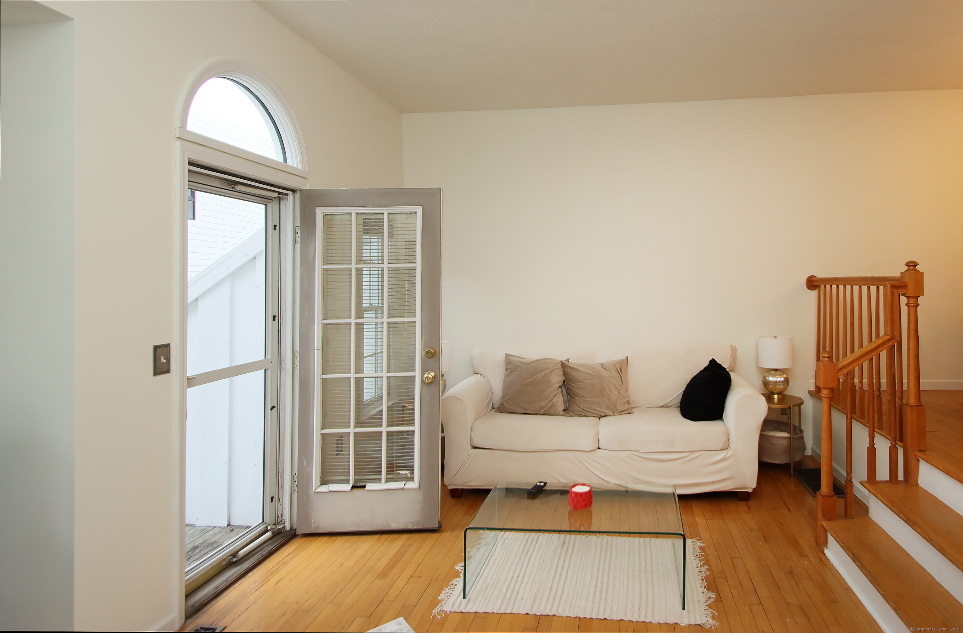 916 Quinnipiac Avenue APT 2