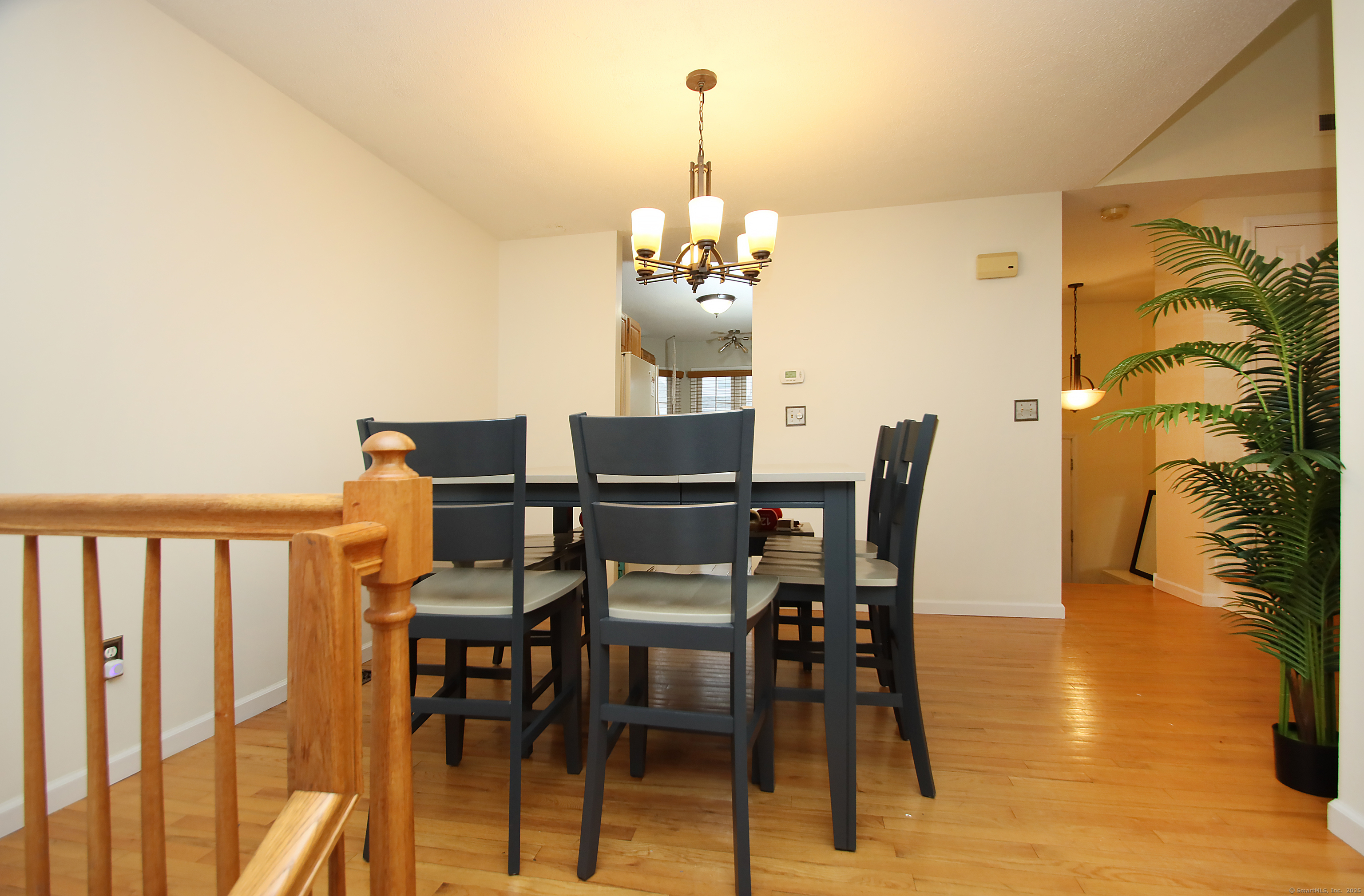 916 Quinnipiac Avenue APT 2