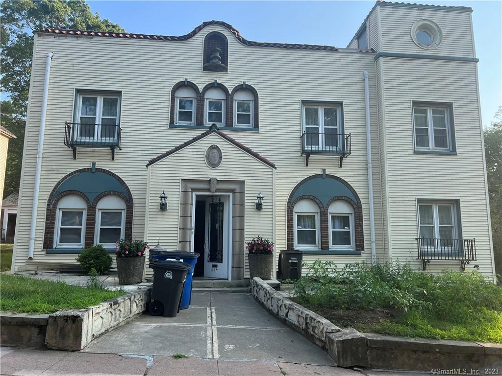 214 Goffe Terrace 2nd Fl