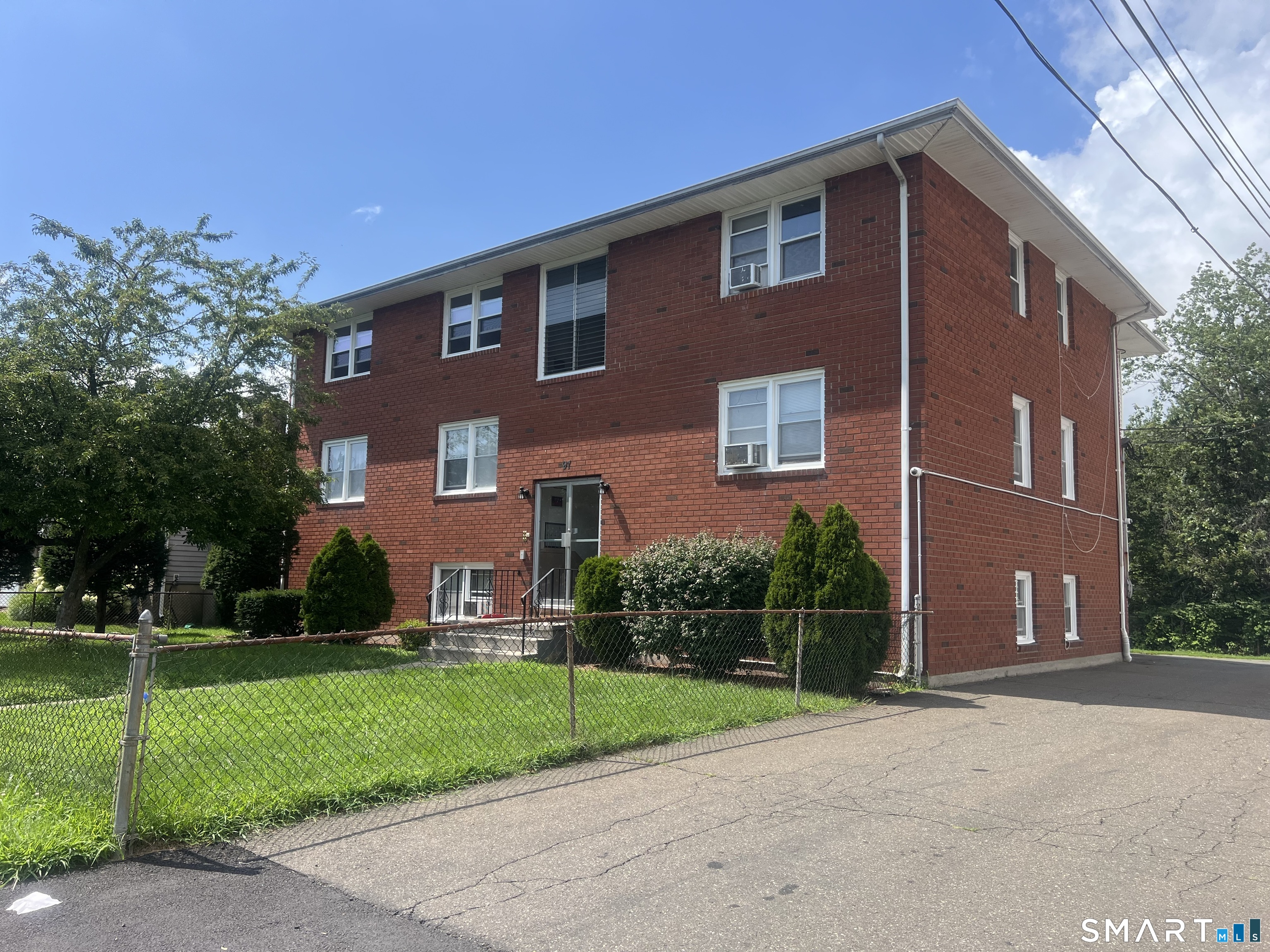 97 Highland Street Unit: C1