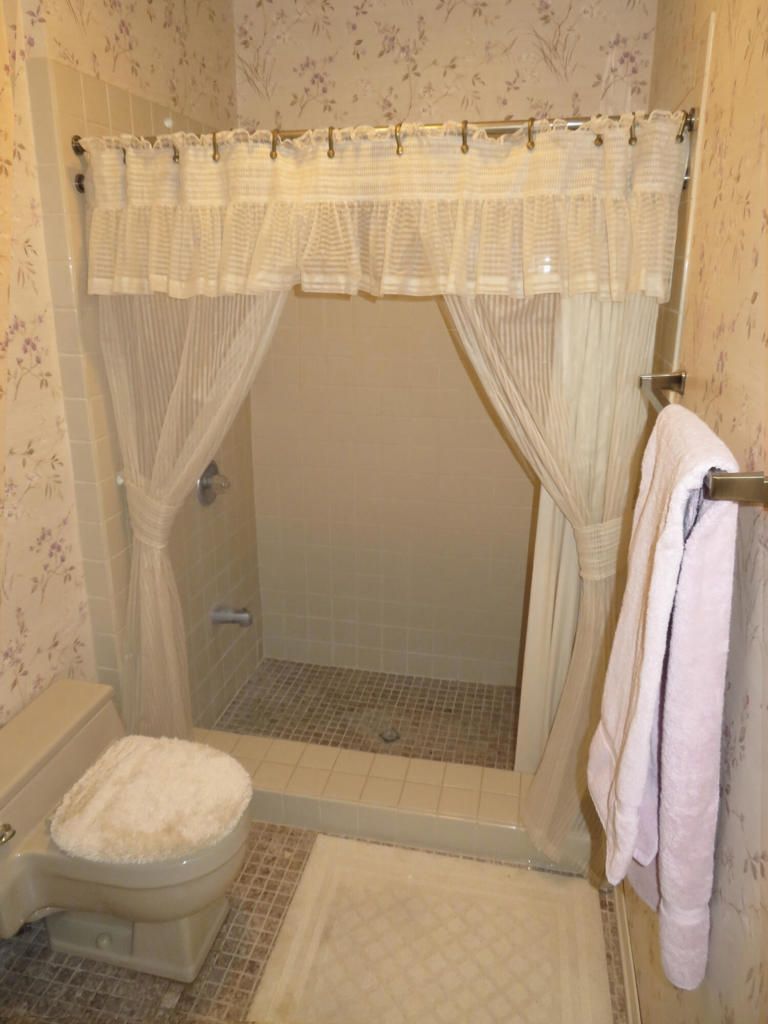 36796 Goldshot Creek Road