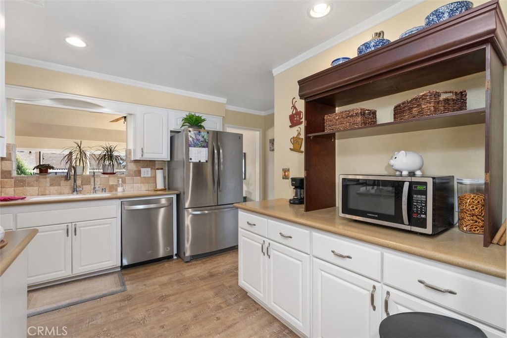 25801 Middlebury Way