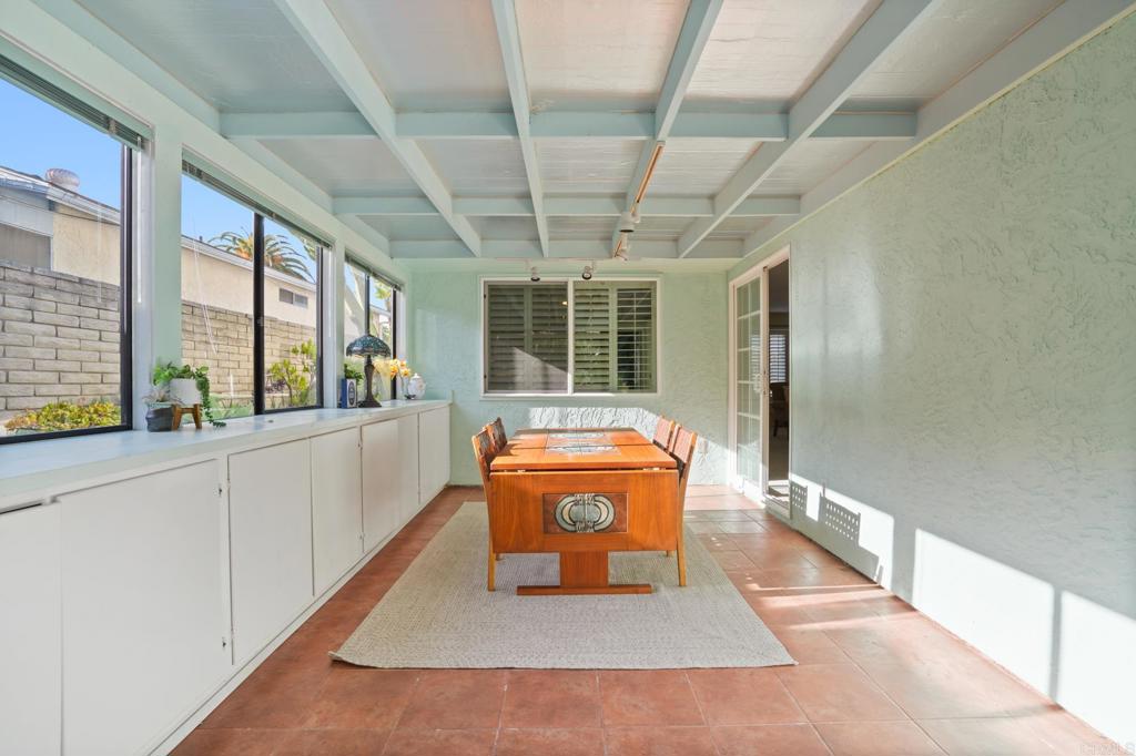 4823 Northerly Street