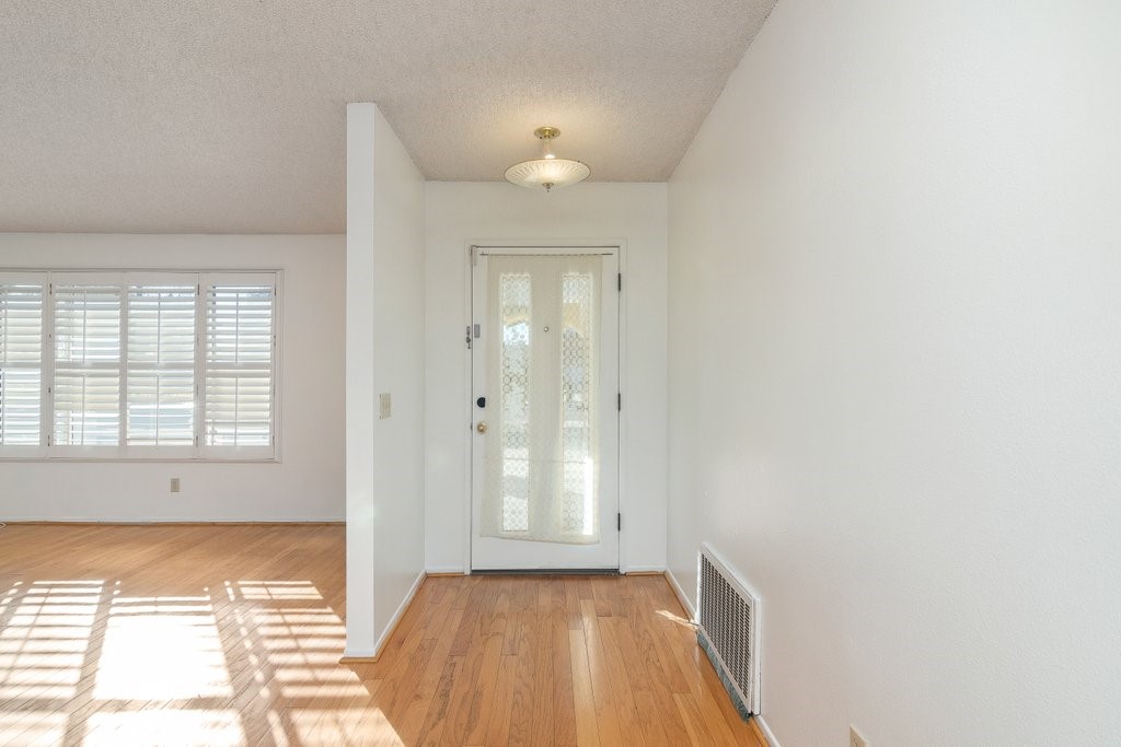 2200 El Grande Street