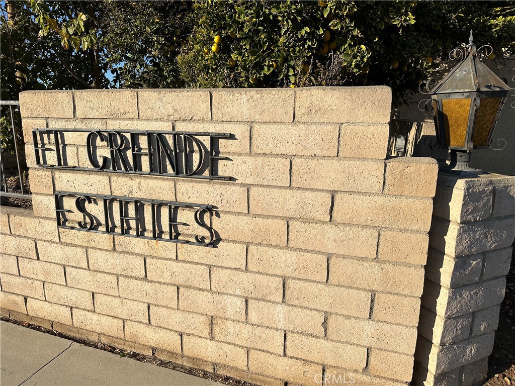 2200 El Grande Street