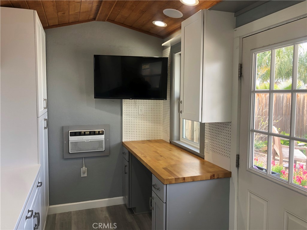 27247 El Rancho Drive