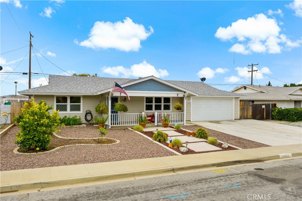 27247 El Rancho Drive