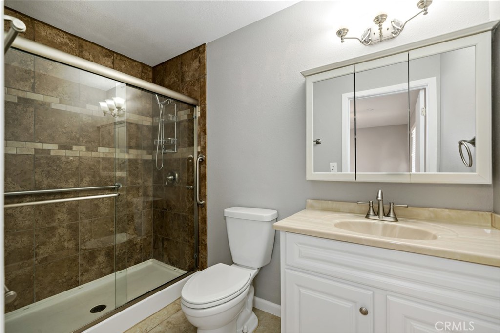 29381 Thornhill Drive