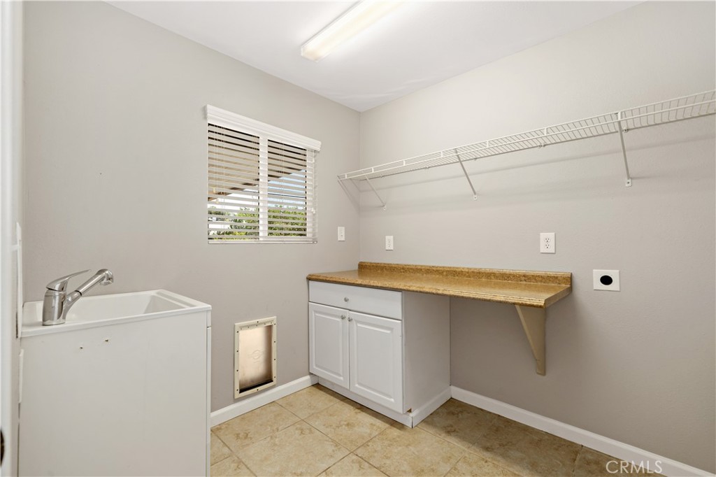 29381 Thornhill Drive