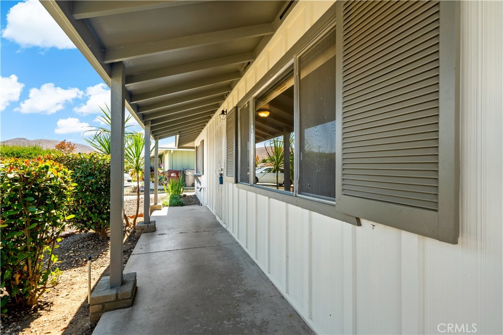 29381 Thornhill Drive