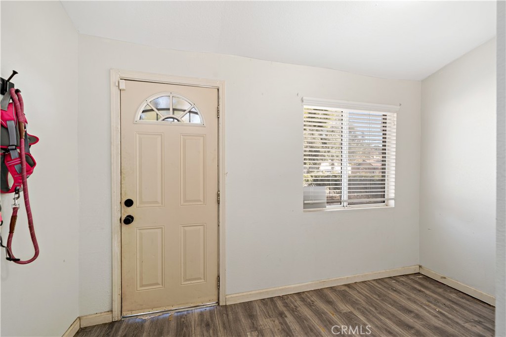 486 W Williams Street