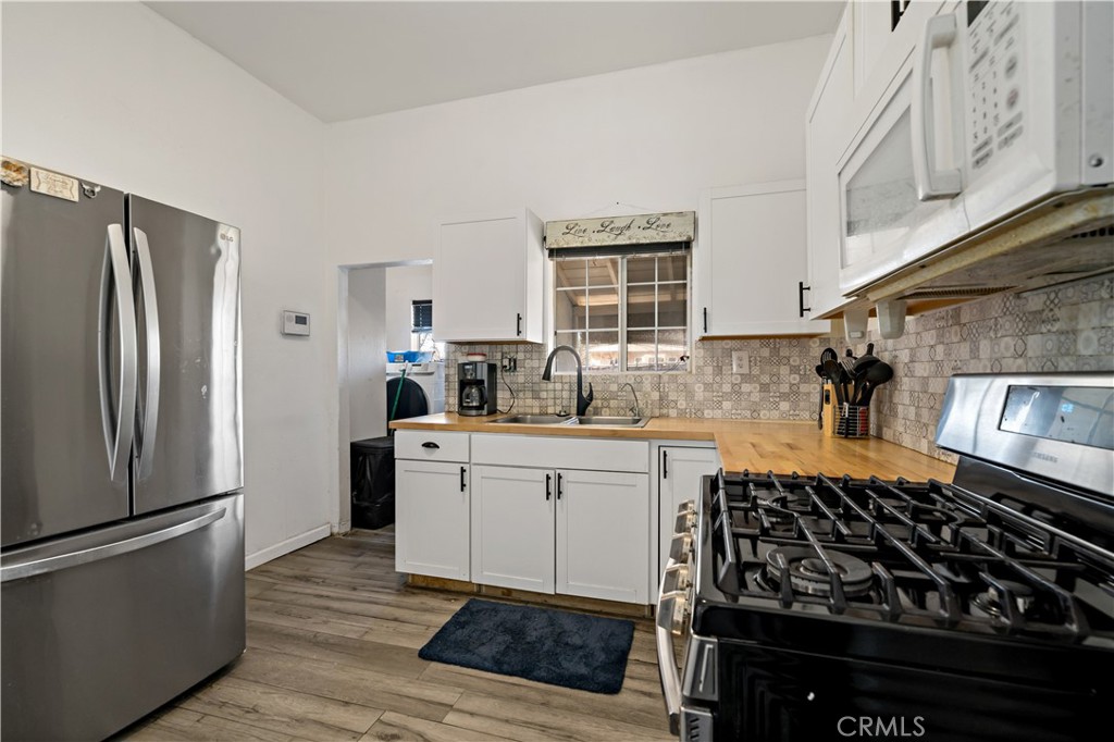 486 W Williams Street