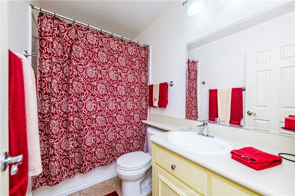 26650 Cherry Hills Boulevard