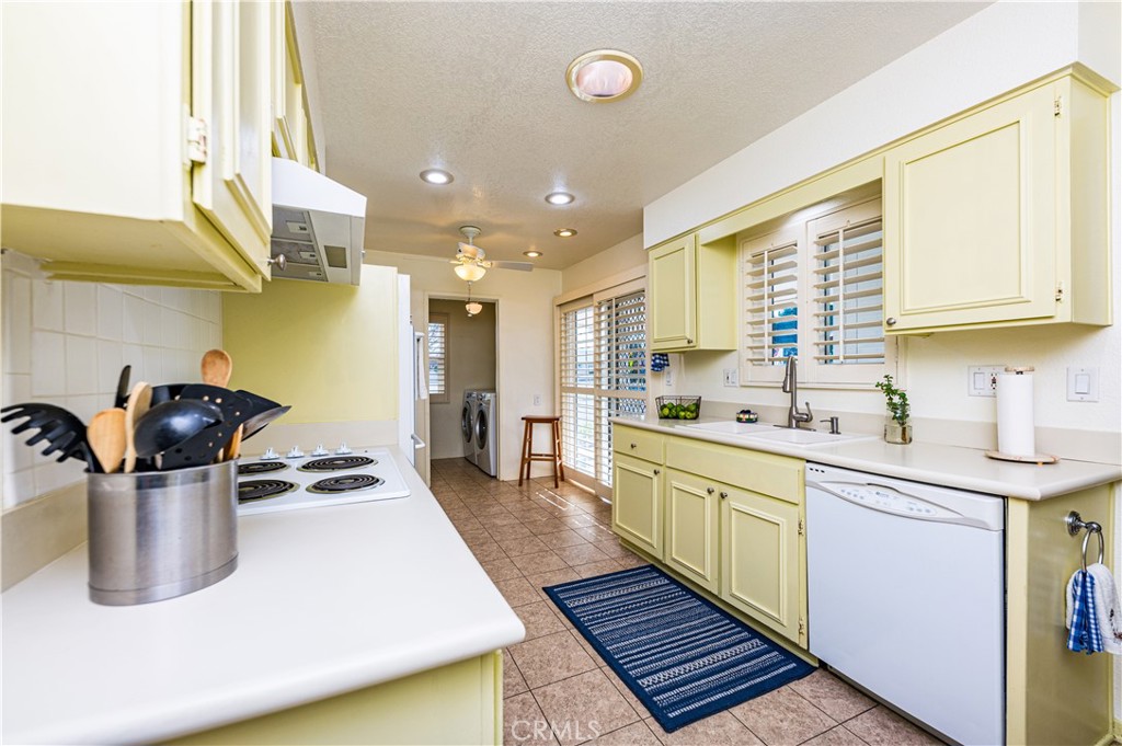 26650 Cherry Hills Boulevard