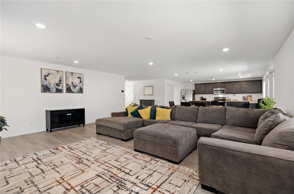 29428 Eagle Peak Court