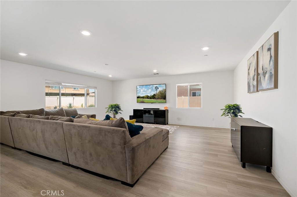 29428 Eagle Peak Court