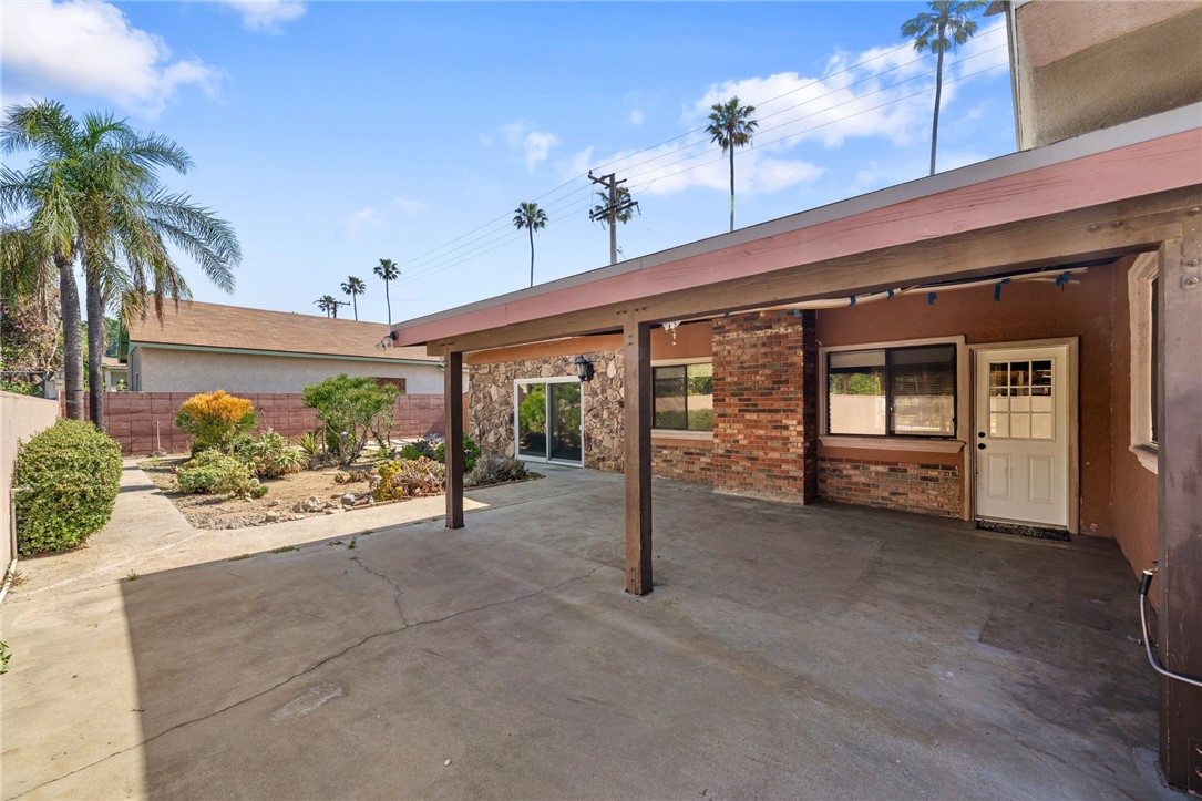 17290 Hibiscus Street