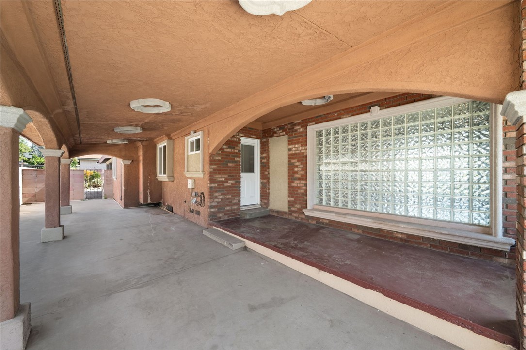 17290 Hibiscus Street